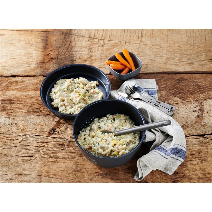 Chicken with creamy vegetables and rice PS1000+ - Afbeelding 2
