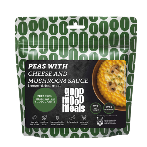 Peas with cheese and mushroom sauce
